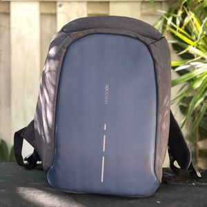 COPY - XD Design Bobby Compact Anti-Theft Laptop Backpack with USB port (Unisex…
